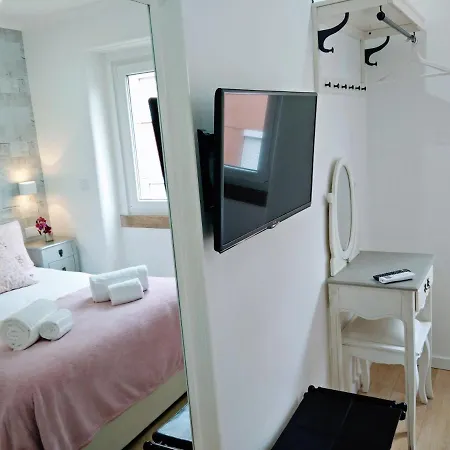 Terrace Special For Groups Up To 19 Guests Πανσιόν Lisboa