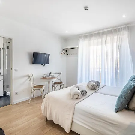 Terrace Special For Groups Up To 19 Guests Πανσιόν 4*