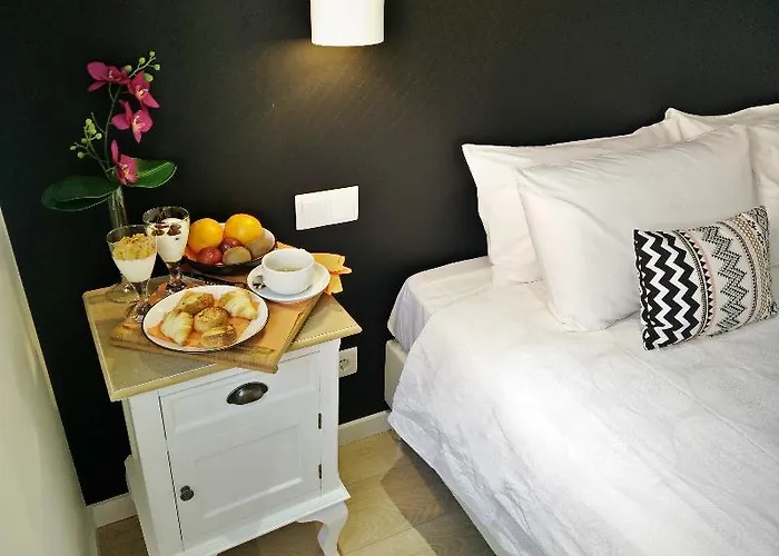 Terrace Special For Groups Up To 19 Guests 4* Лиссабон