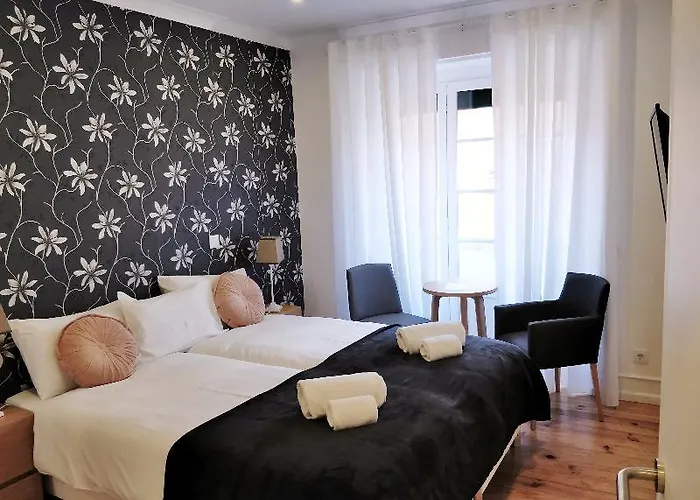 Terrace Special For Groups Up To 19 Guests Гостевой дом Лиссабон