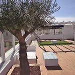 ゲストハウス Terrace Special For Groups Up To 19 Guests 4*