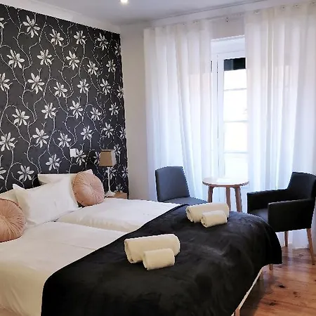 Terrace Special For Groups Up To 19 Guests Konukevi Lisboa