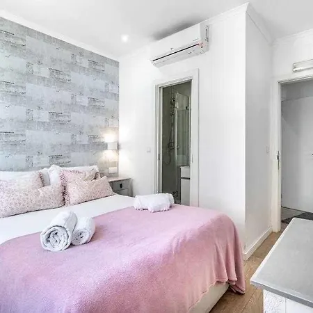 Terrace Special For Groups Up To 19 Guests Lisbon