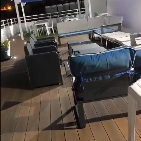 Guest house Terrace Special For Groups Up To 19 Guests Lisbon